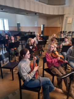 Madonas - Jēkabpils apvienotais orķestris.
Tartu, St. Paulu baznīcā, 18.04.2024.