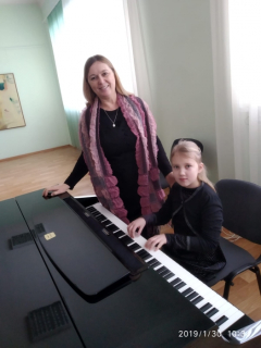 Līga Cepīte un Ieva Russaka - III vieta 
izcilajai pianistei Jautrītei Putniņai veltītajā starptautiskajā jauno pianistu konkursā. (Valmiera, 30.01.2019.)