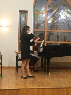Māra Madara Imša - vijole (8.klase), pedagogs Velga Sokirka, 14.12.2018.