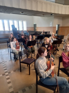 Madonas - Jēkabpils apvienotais orķestris.
Tartu, St. Paulu baznīcā, 18.04.2024.