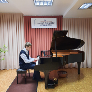 Rafaels Klūga (8. klavieru klase) – Atzinība